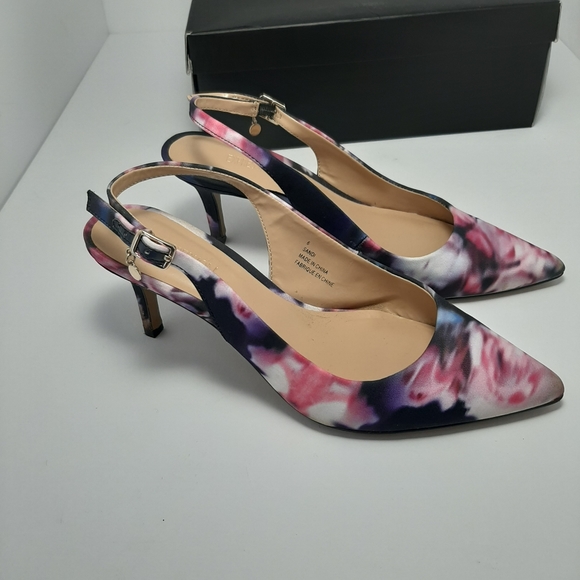 Expression Women Size 6 Heels Like New - Picture 5 of 6